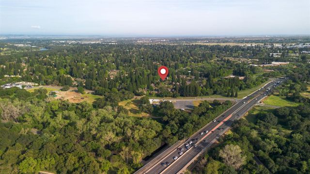 1973 Discovery Village Ln, Gold River, CA 95670