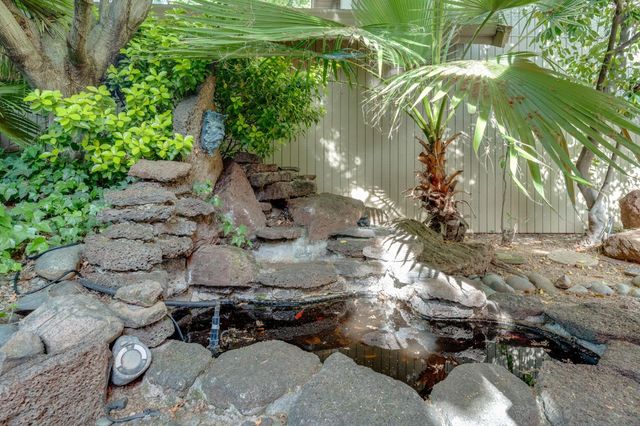 1973 Discovery Village Ln, Gold River, CA 95670