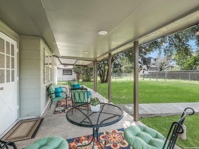 7215 Sulky, San Antonio, TX 78240