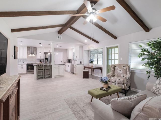 7215 Sulky, San Antonio, TX 78240