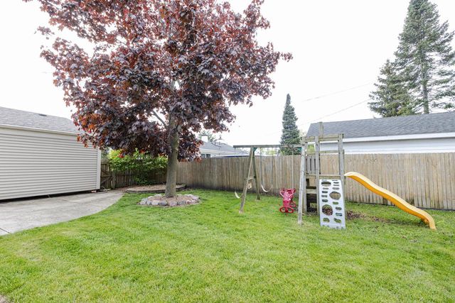 6918 Revere ROAD, Racine, WI 53402