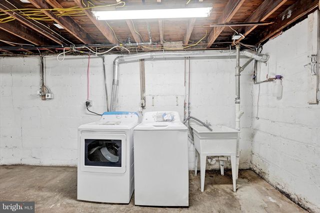 2924 SOLLERS POINT RD, Baltimore, MD 21222