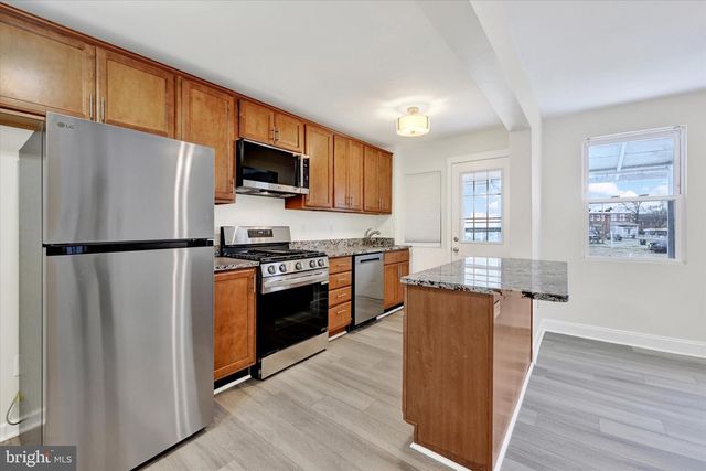 2924 SOLLERS POINT RD, Baltimore, MD 21222