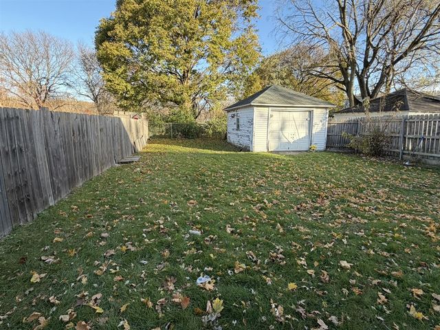 718 Harrison Street, Kalamazoo, MI 49007