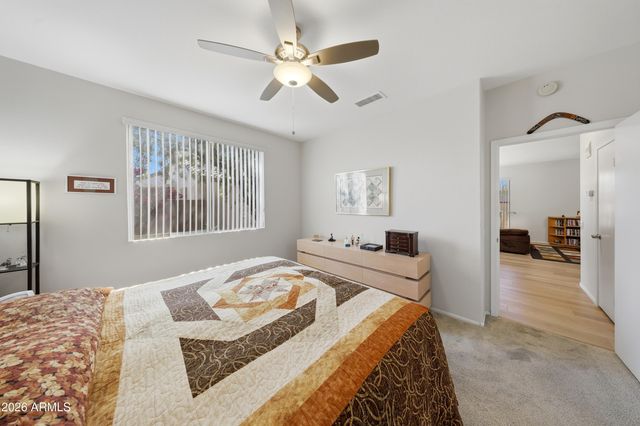 19535 N CARRIAGE Lane, Surprise, AZ 85374