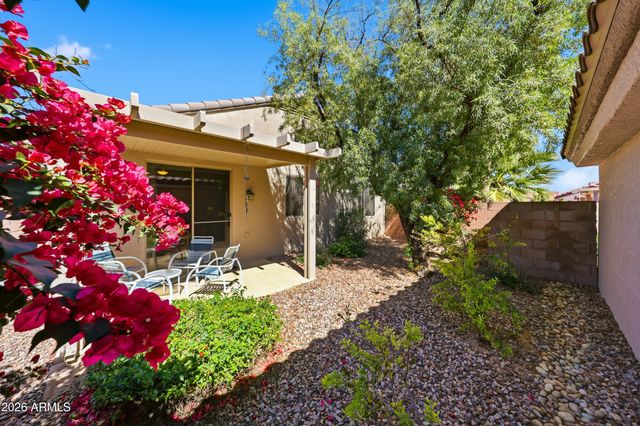 19535 N CARRIAGE Lane, Surprise, AZ 85374