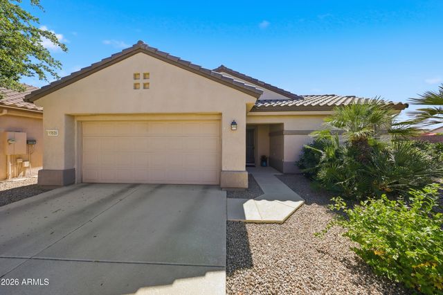 19535 N CARRIAGE Lane, Surprise, AZ 85374