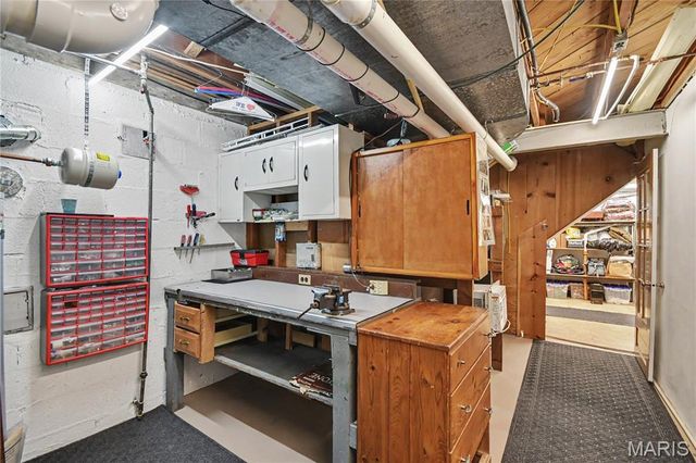6205 Clifton Avenue, St Louis, MO 63109