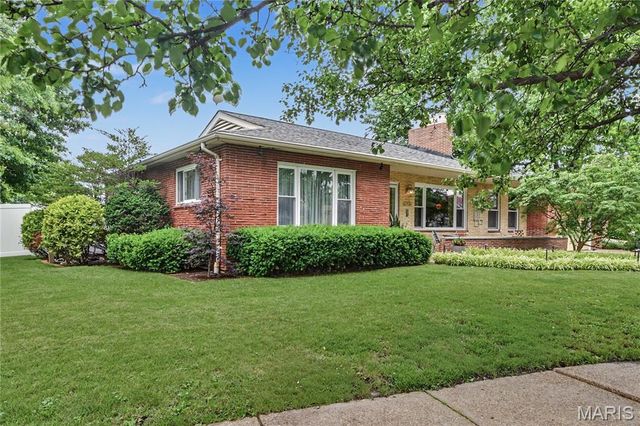 6205 Clifton Avenue, St Louis, MO 63109