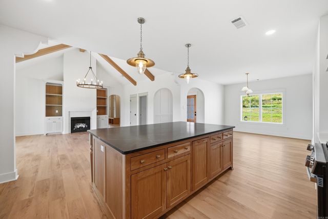248 Castleberry Road, Greenbrier, AR 72058