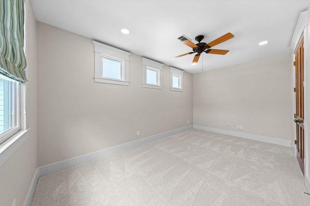 1008 E 7th Street, Houston, TX 77009