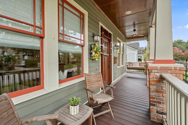 1008 E 7th Street, Houston, TX 77009