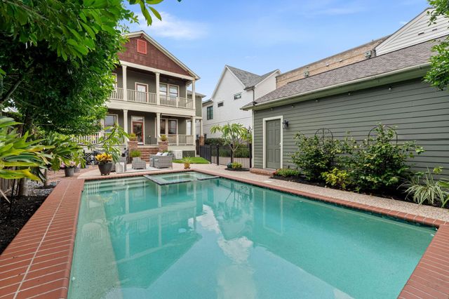 1008 E 7th Street, Houston, TX 77009