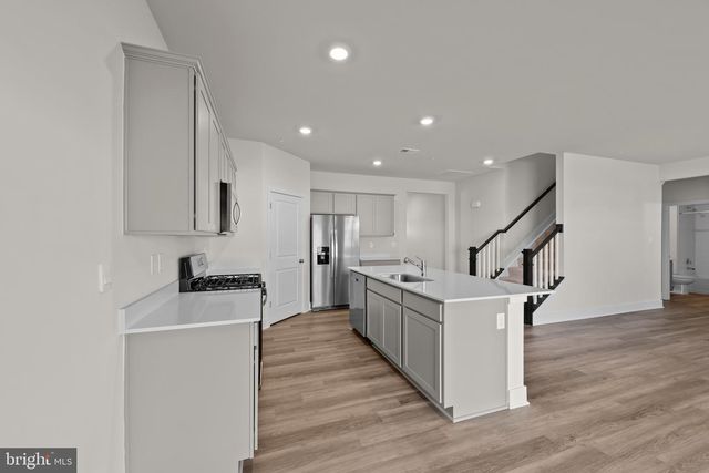 609 HOOT OWL LN, La Plata, MD 20646