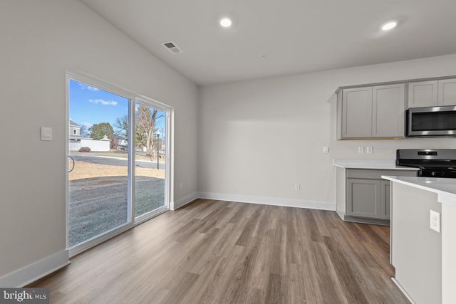 609 HOOT OWL LN, La Plata, MD 20646