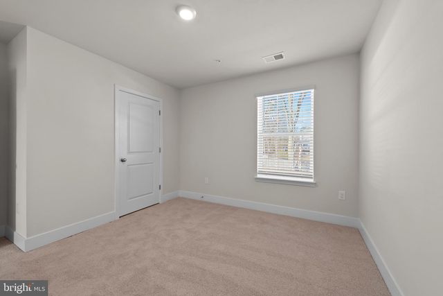 609 HOOT OWL LN, La Plata, MD 20646