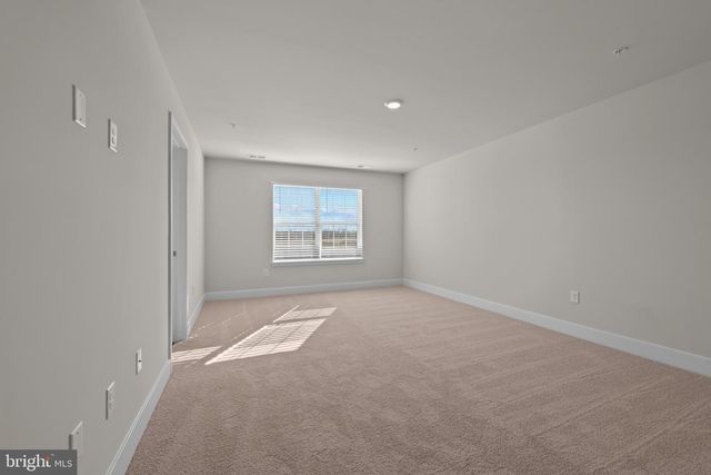 609 HOOT OWL LN, La Plata, MD 20646