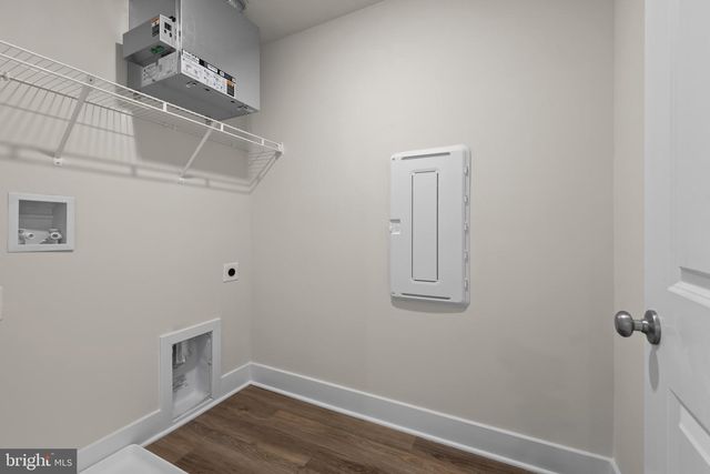 609 HOOT OWL LN, La Plata, MD 20646