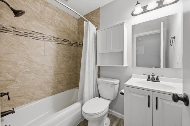 4530 Park Commons Drive 119, Saint Louis Park, MN 55416