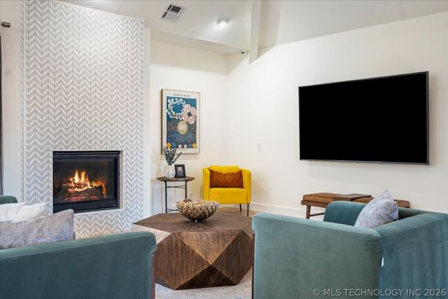 7160 Bluebird Court, Owasso, OK 74055