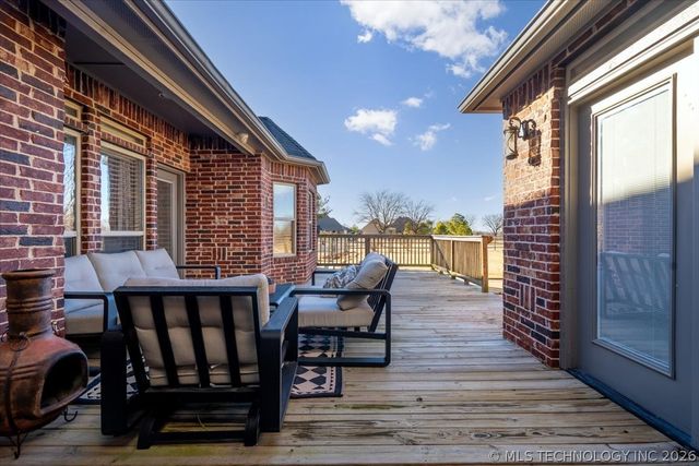 7160 Bluebird Court, Owasso, OK 74055