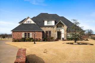 7160 Bluebird Court, Owasso, OK 74055