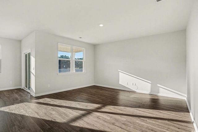 144 Londonshire Dr., Myrtle Beach, SC 29579