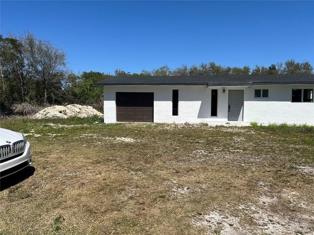 14201 SW 232nd St, Miami, FL 33170