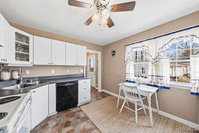 809 Lincoln Street, Elsberry, MO 63343