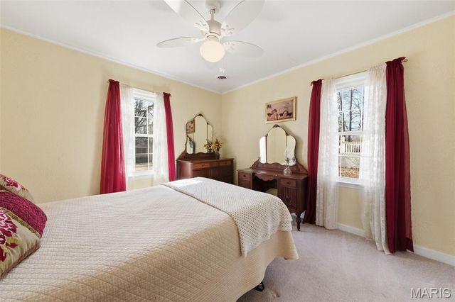 809 Lincoln Street, Elsberry, MO 63343