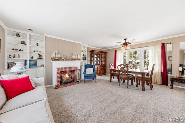 809 Lincoln Street, Elsberry, MO 63343