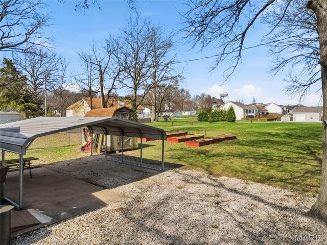 809 Lincoln Street, Elsberry, MO 63343
