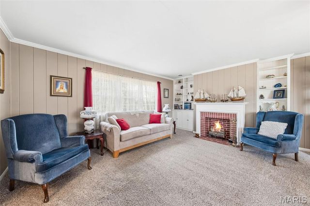 809 Lincoln Street, Elsberry, MO 63343