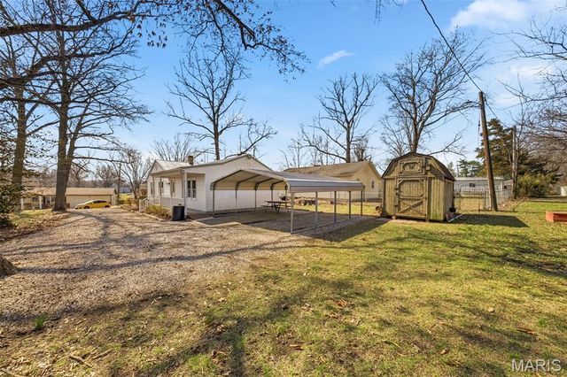 809 Lincoln Street, Elsberry, MO 63343