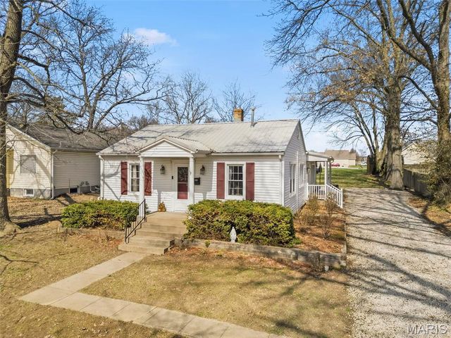 809 Lincoln Street, Elsberry, MO 63343