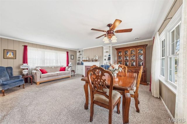 809 Lincoln Street, Elsberry, MO 63343