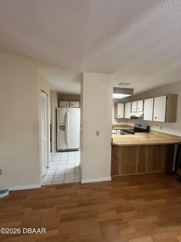 2 Seneca Path, Palm Coast, FL 32164