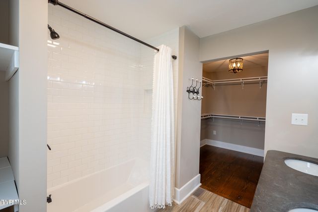 5925 Cochise Trail, Kingsport, TN 37664