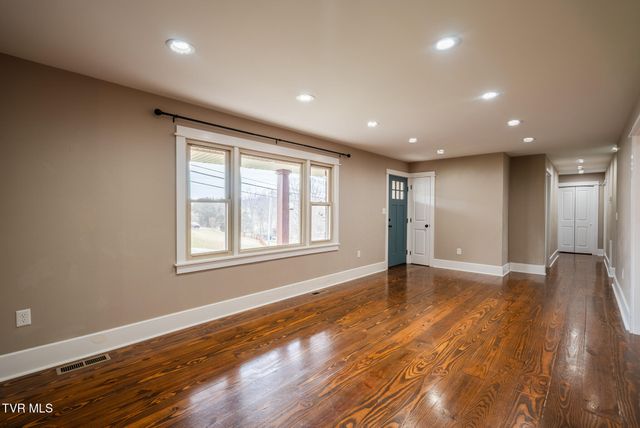 5925 Cochise Trail, Kingsport, TN 37664