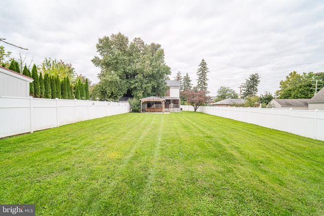 81 LONGSTOWN RD, York, PA 17402