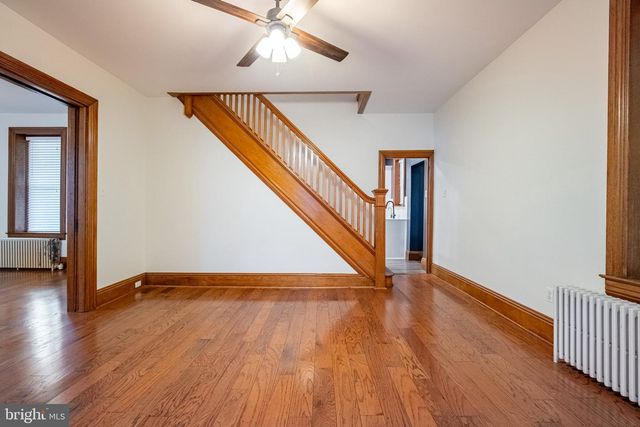 81 LONGSTOWN RD, York, PA 17402