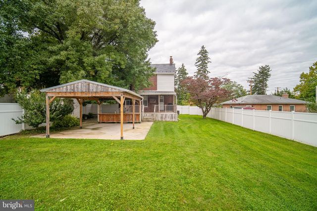 81 LONGSTOWN RD, York, PA 17402