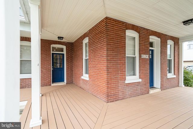 81 LONGSTOWN RD, York, PA 17402