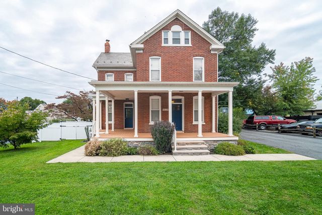 81 LONGSTOWN RD, York, PA 17402