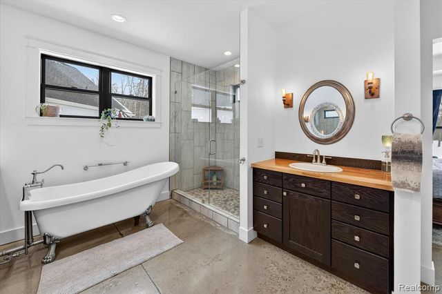 3483 Windwheel Point Drive, Pinckney, MI 48169