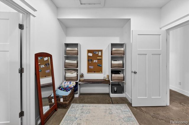 3483 Windwheel Point Drive, Pinckney, MI 48169