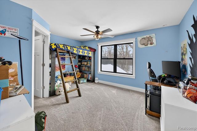 3483 Windwheel Point Drive, Pinckney, MI 48169