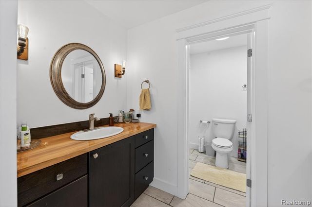 3483 Windwheel Point Drive, Pinckney, MI 48169