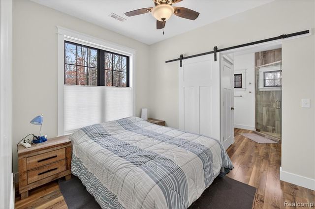 3483 Windwheel Point Drive, Pinckney, MI 48169