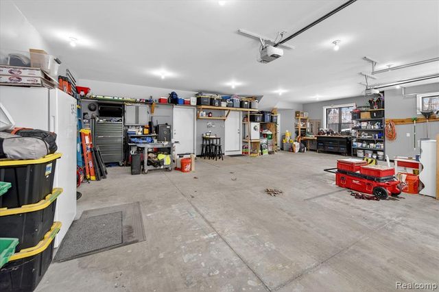 3483 Windwheel Point Drive, Pinckney, MI 48169